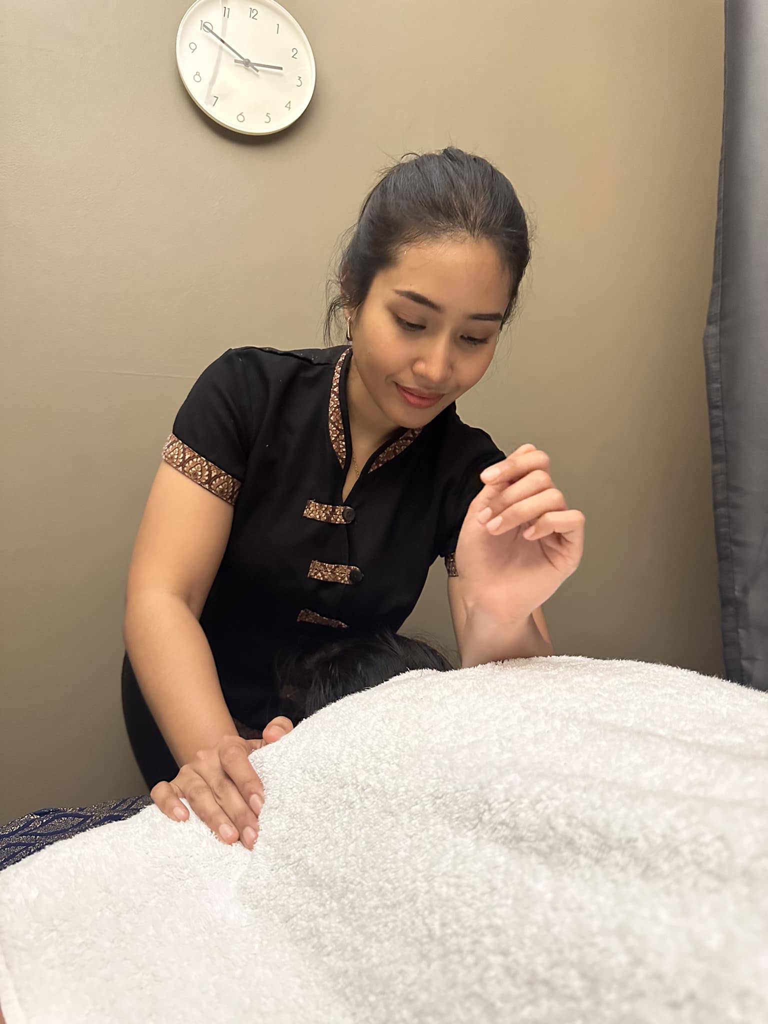 Remedial Massage in Perth: Supporting Muscle Recovery, Posture & Everyday Comfort